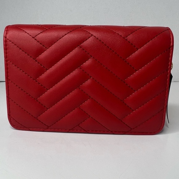 Bebe Sophia Quilted Small Cherry Red Crossbody Bag | NEW/NWT!!♥️♥️ - Picture 5 of 16